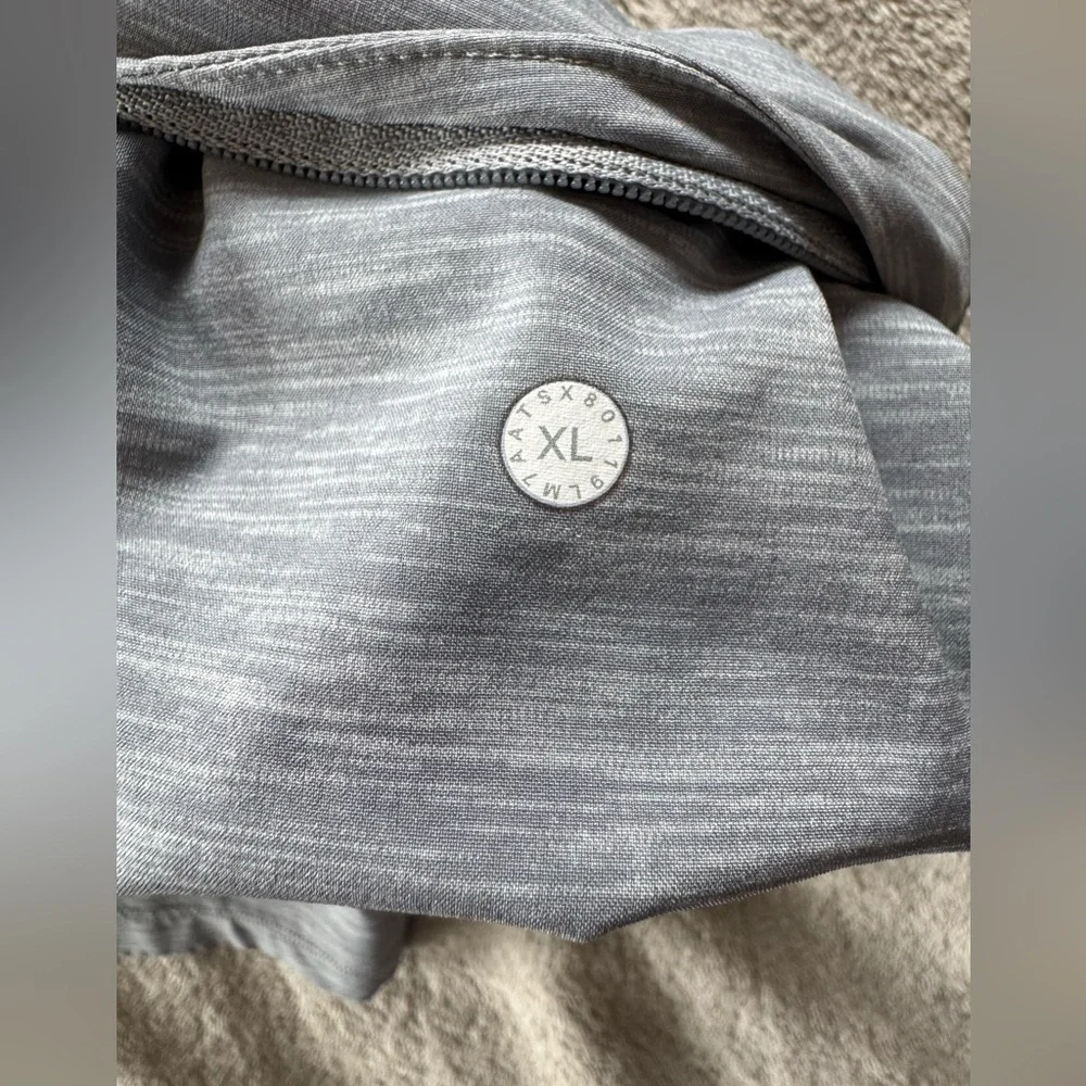 Lululemon T.H.E. Short 9" Linerless Men’s Shorts - Picture 6 of 10